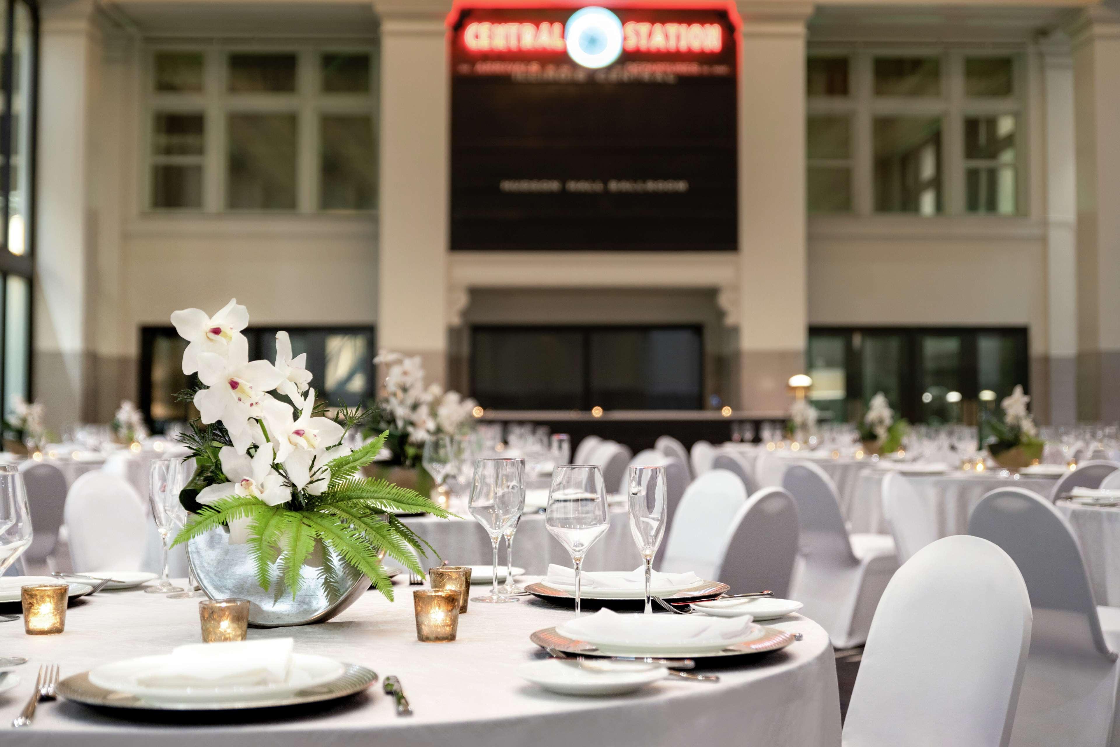 The Central Station Memphis, Curio Collection By Hilton Exterior photo