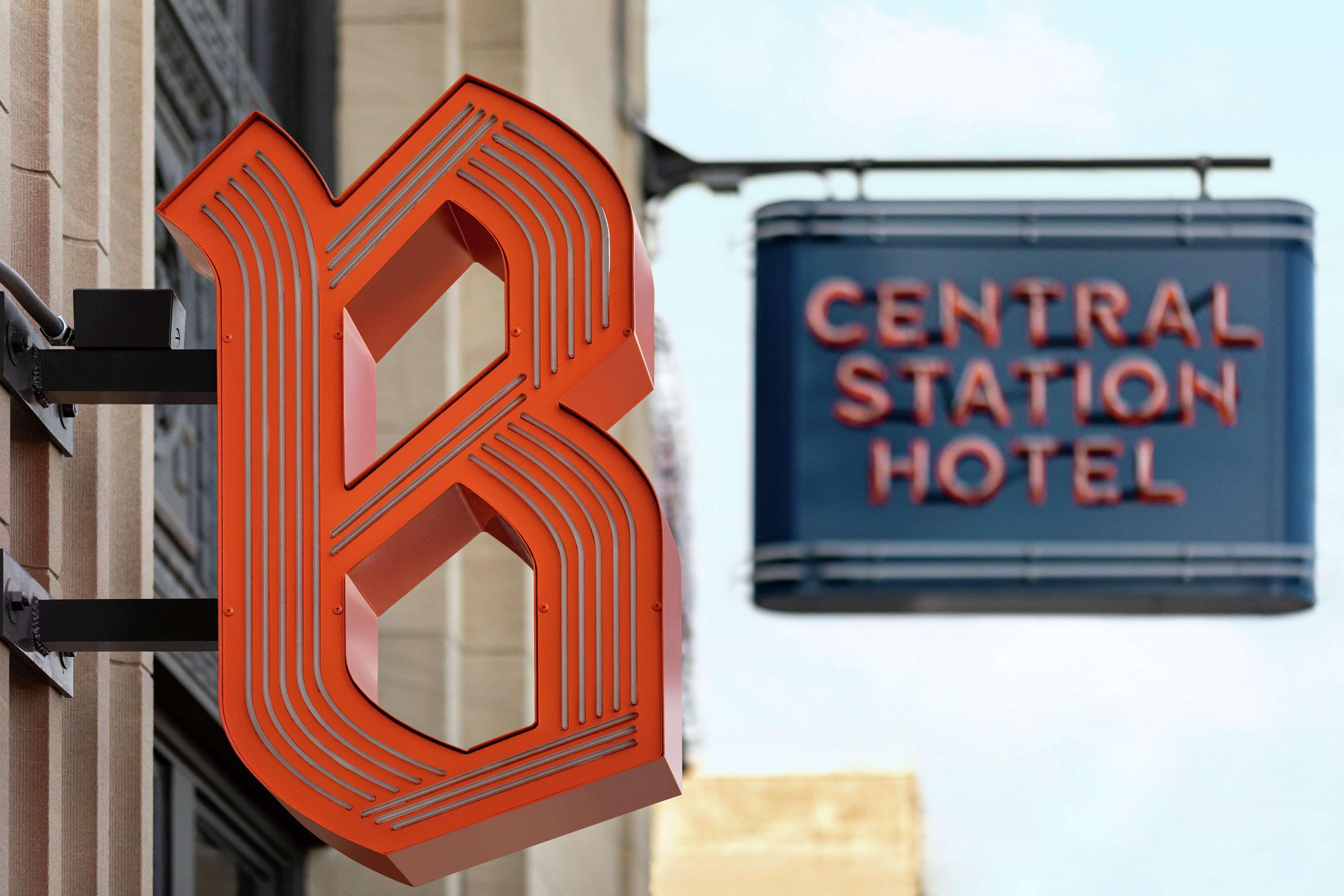 The Central Station Memphis, Curio Collection By Hilton Hotel Exterior photo