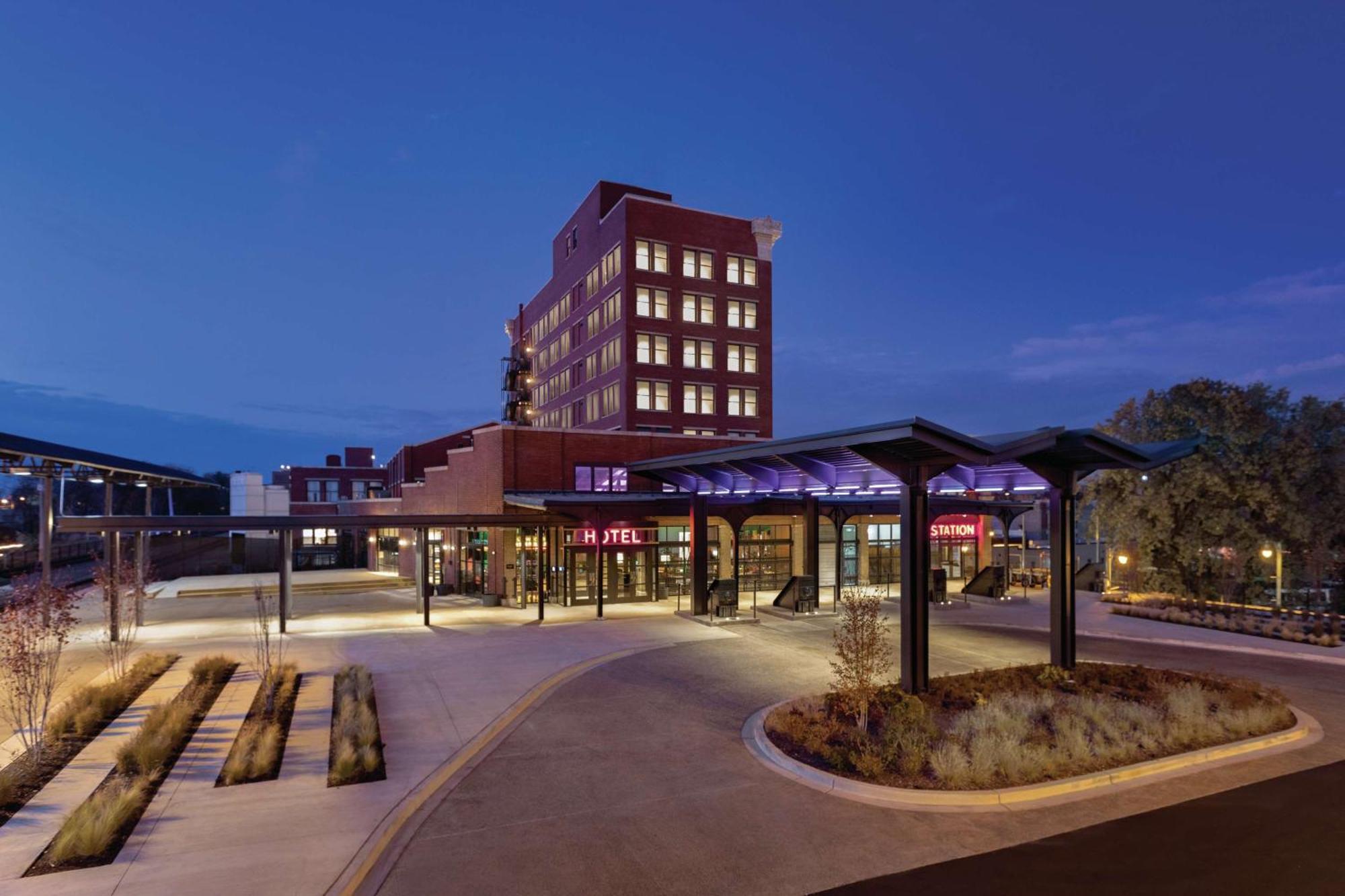 The Central Station Memphis, Curio Collection By Hilton Hotel Exterior photo